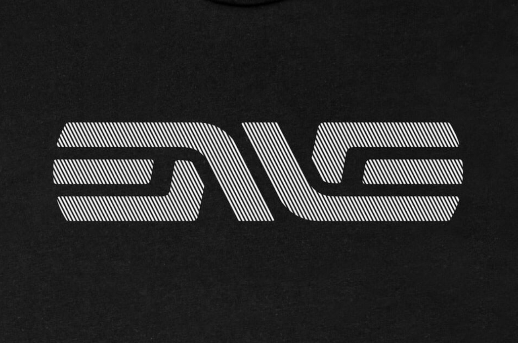 LOGO T-SHIRT